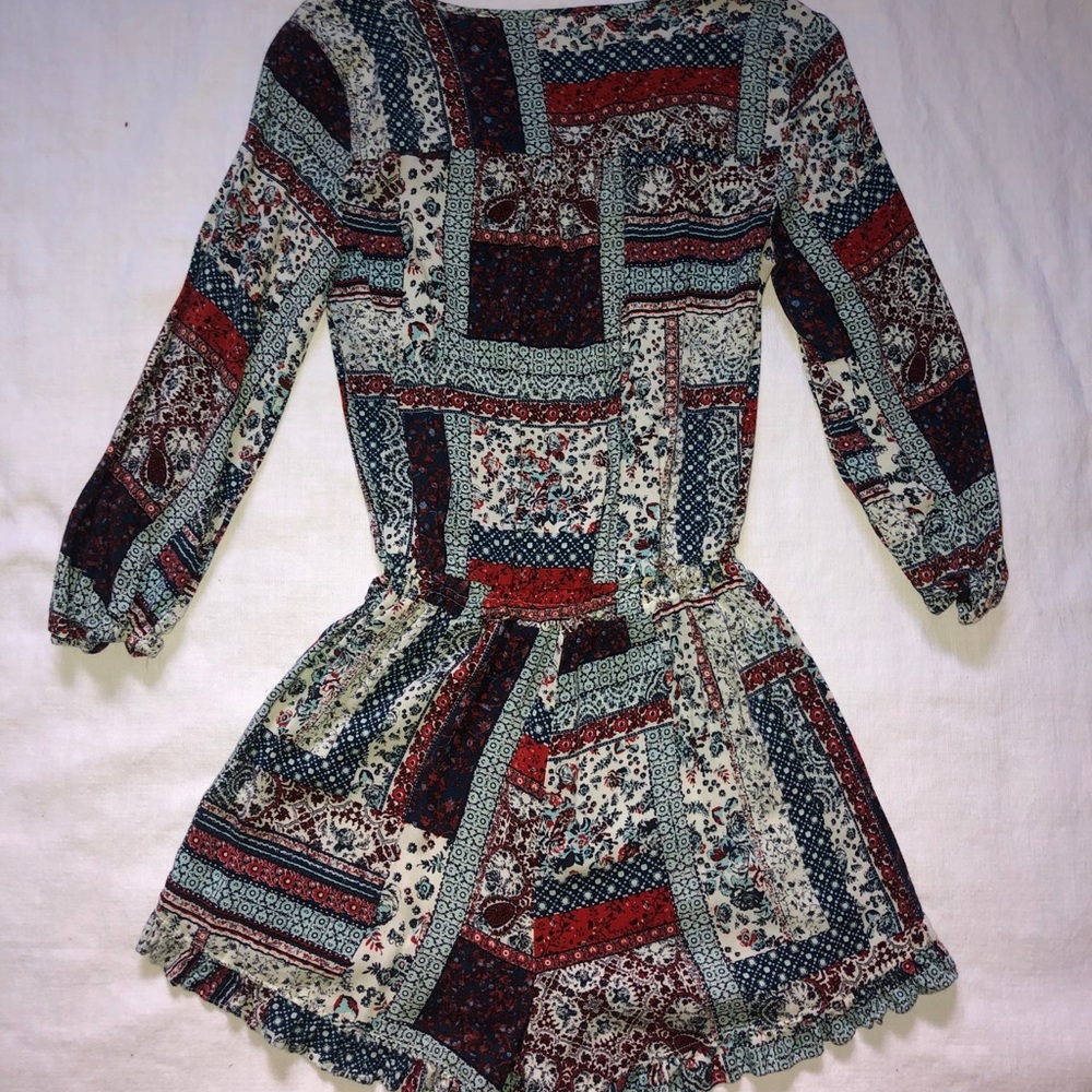 Romper - Picture 2 of 2